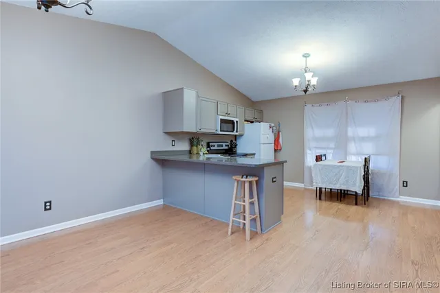 $190,000 | 800 Old State Road 60, Salem, IN 47167