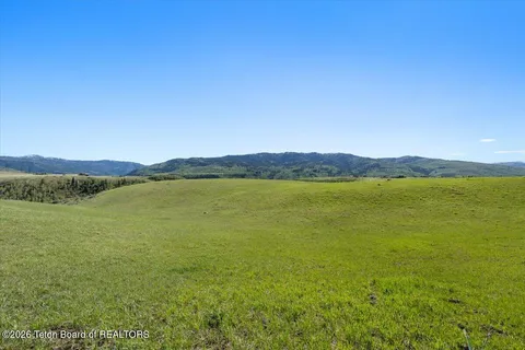 $2,250,000 | 7650 South Squaw Creek Road, Jackson, WY 83001