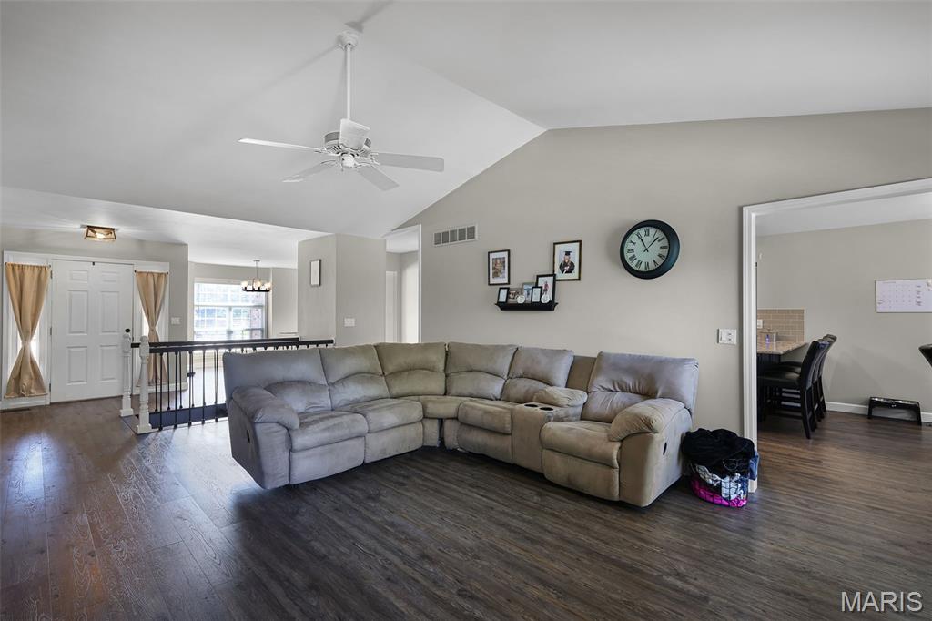 7 Colleen Drive Edwardsville, IL 62025 - Photo 6 of 29