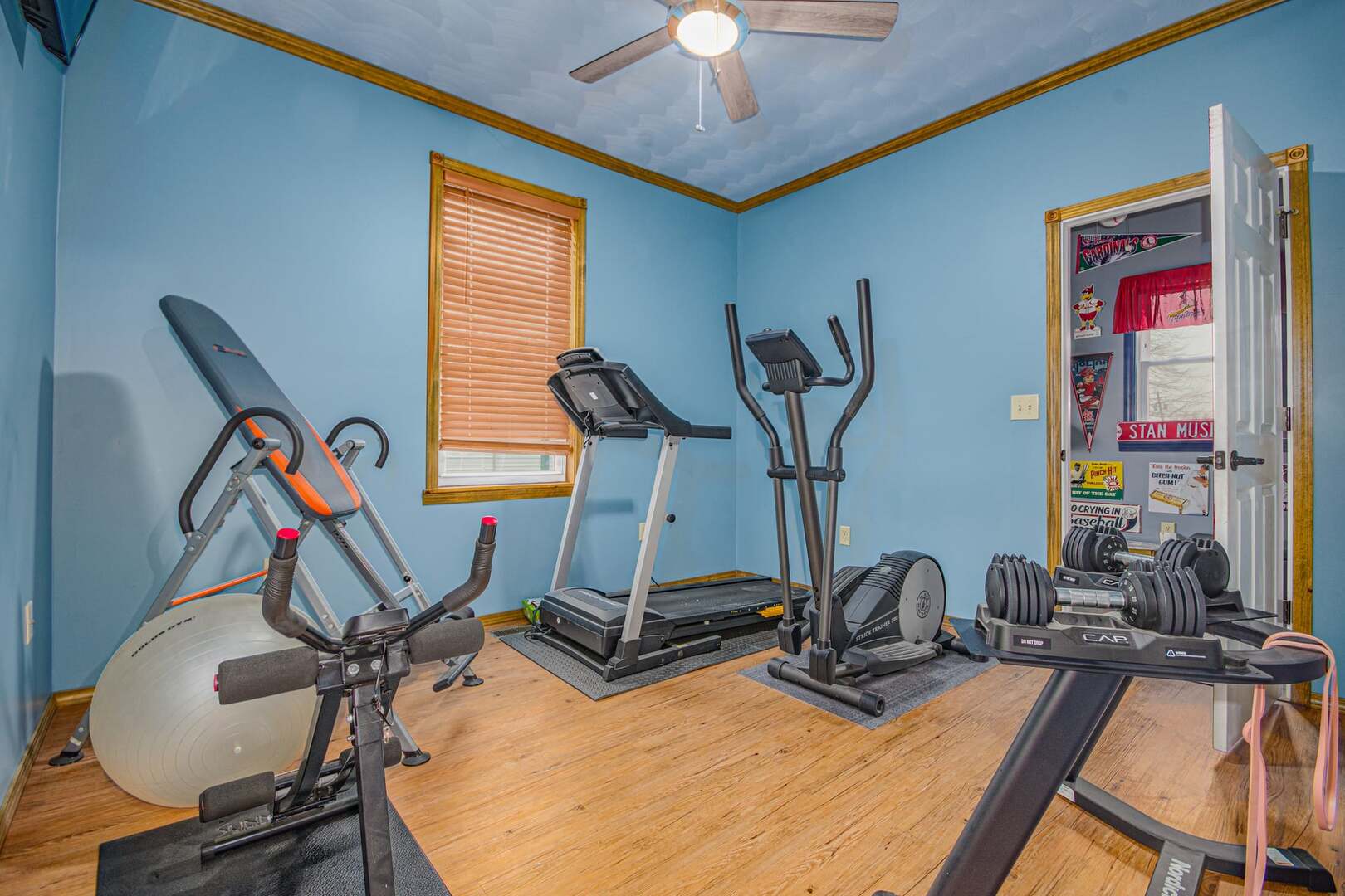 433 East Main Street Salem, IL 62881 - Photo 28 of 48 a view of a room with gym equipment