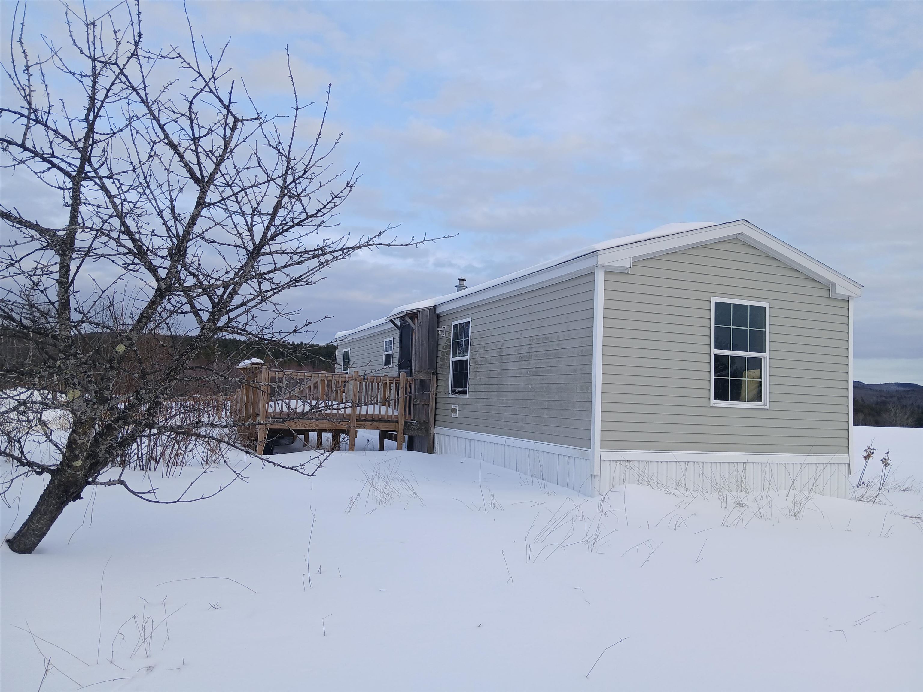 301 Hardy Hill Road Grafton, NH 03240 - Photo 2 of 15