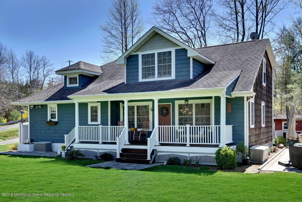 160 Old Tavern Road Farmingdale, NJ 07727 - Photo 2 of 27 Exterior