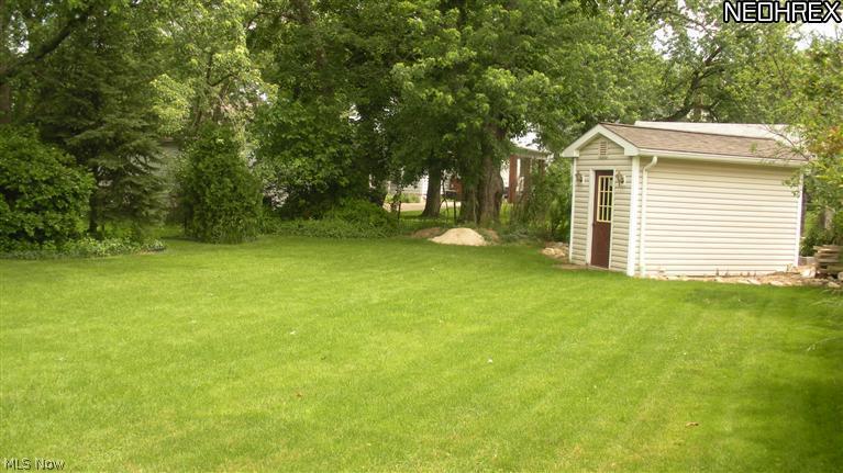 1251 Churchill Road Lyndhurst, OH 44124 - Photo 23 of 25