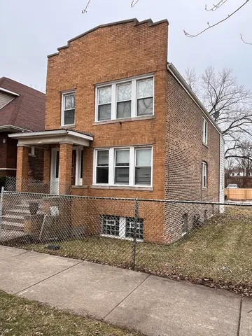$279,900 | 3654 East 97th Street, Chicago, IL 60617