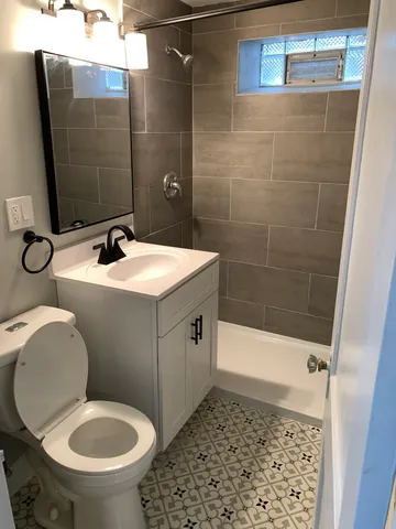 $279,900 | 3654 East 97th Street, Chicago, IL 60617