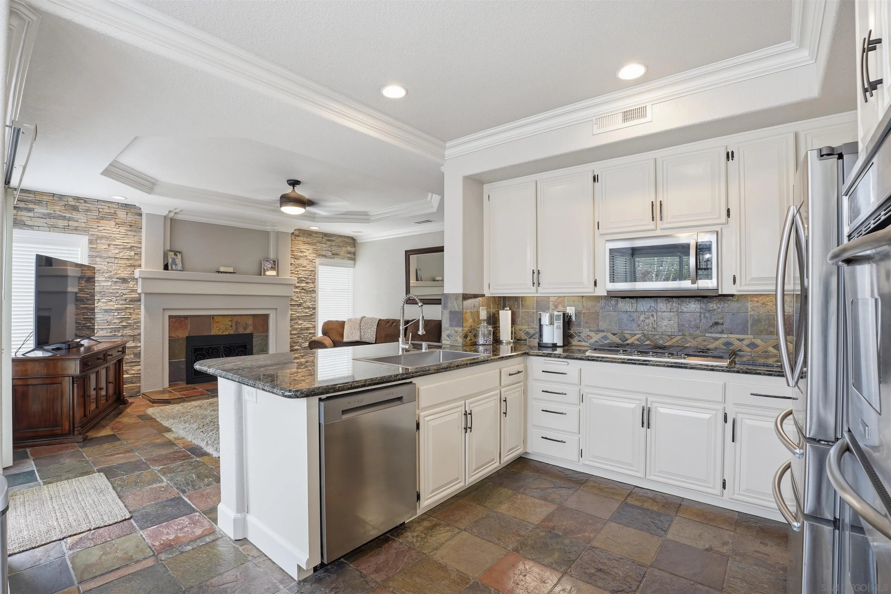 45754 Corte Lerma Temecula, CA 92592 - Photo 15 of 36