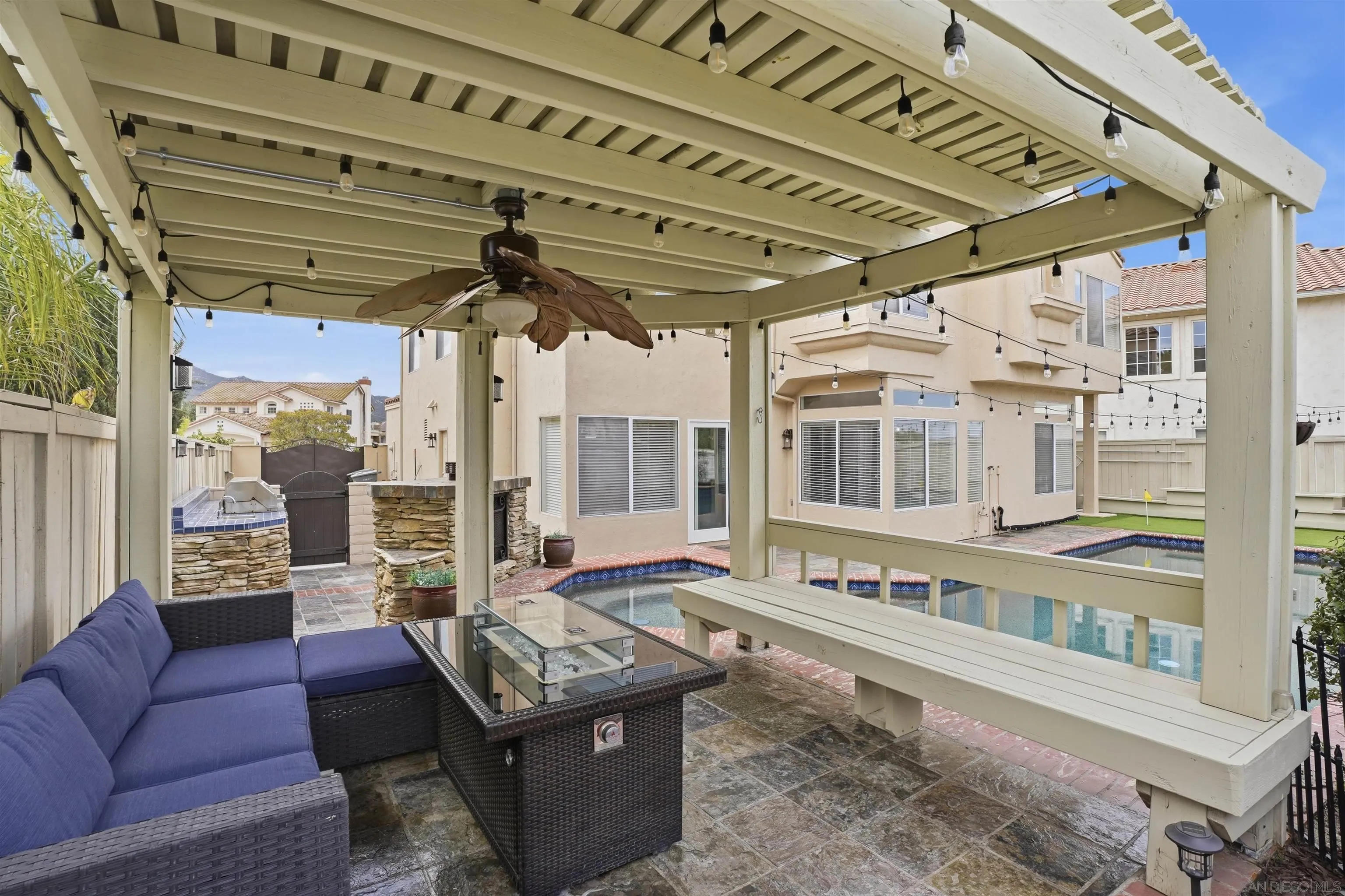 45754 Corte Lerma Temecula, CA 92592 - Photo 9 of 36