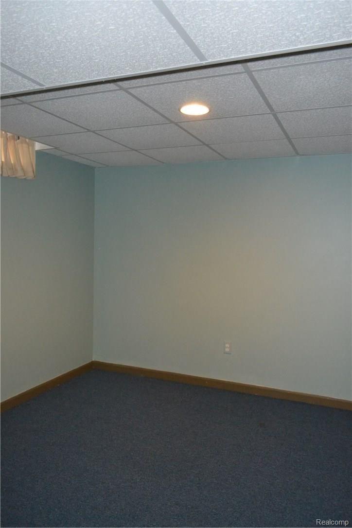 971 Brighton Lake Road Brighton, MI 48116 - Photo 14 of 21 lower level "office" area