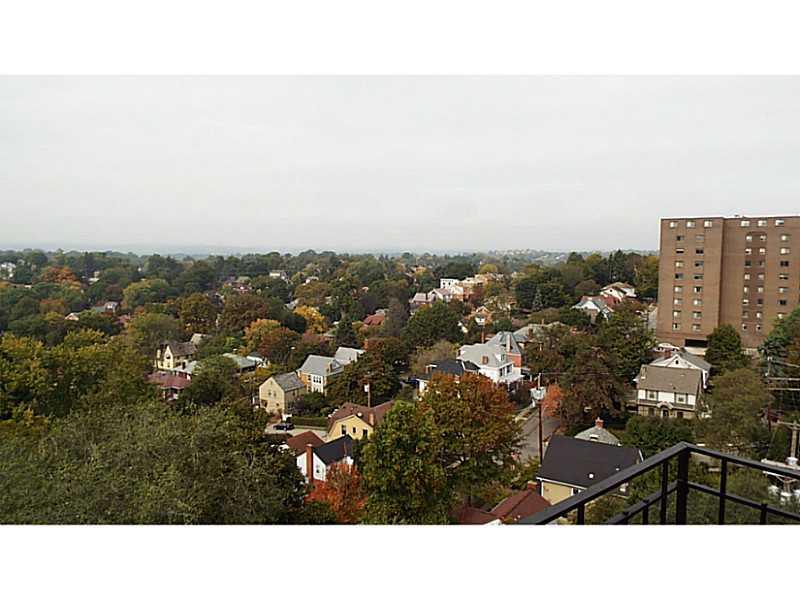 520 Washington Road, Unit 804 Mt. Lebanon, PA 15228 - Photo 14 of 17 View.