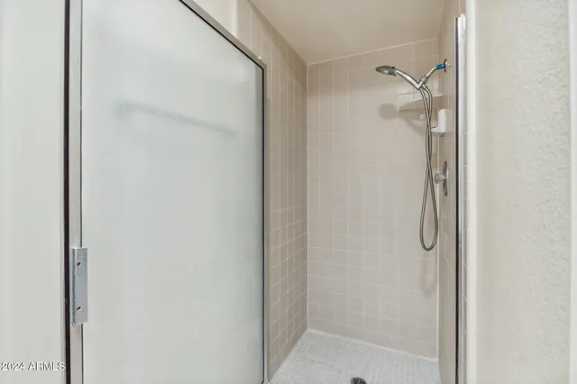 $239,700 | 2064 South Farnsworth Drive, Unit 39, Mesa, AZ 85209