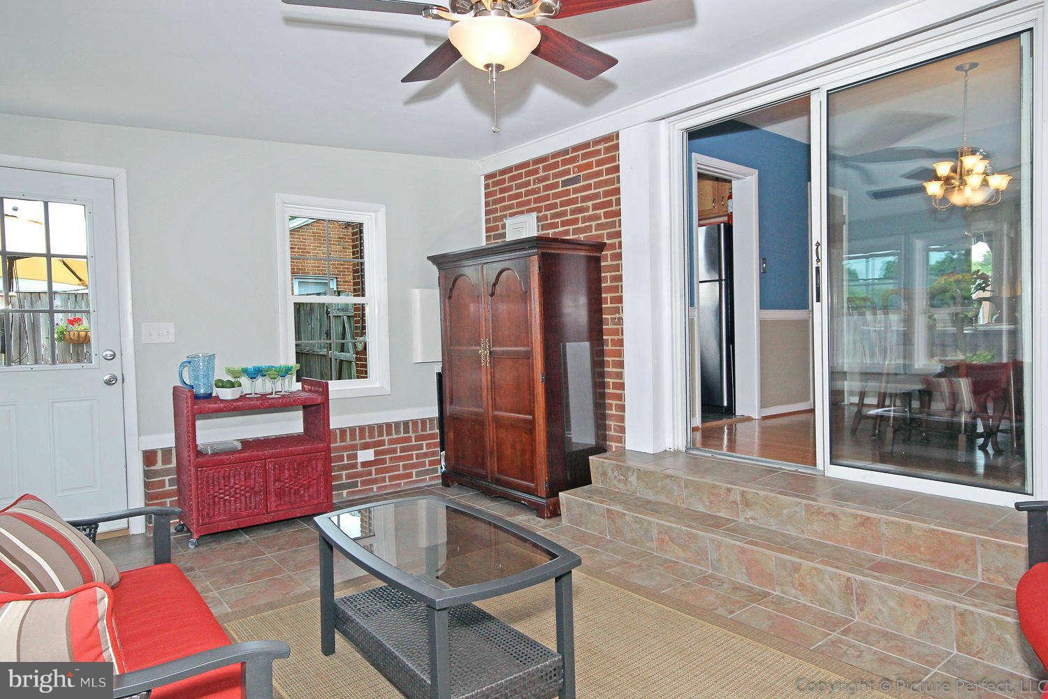 909 Seminole Road Frederick, MD 21701 - Photo 14 of 28 Interior (General)