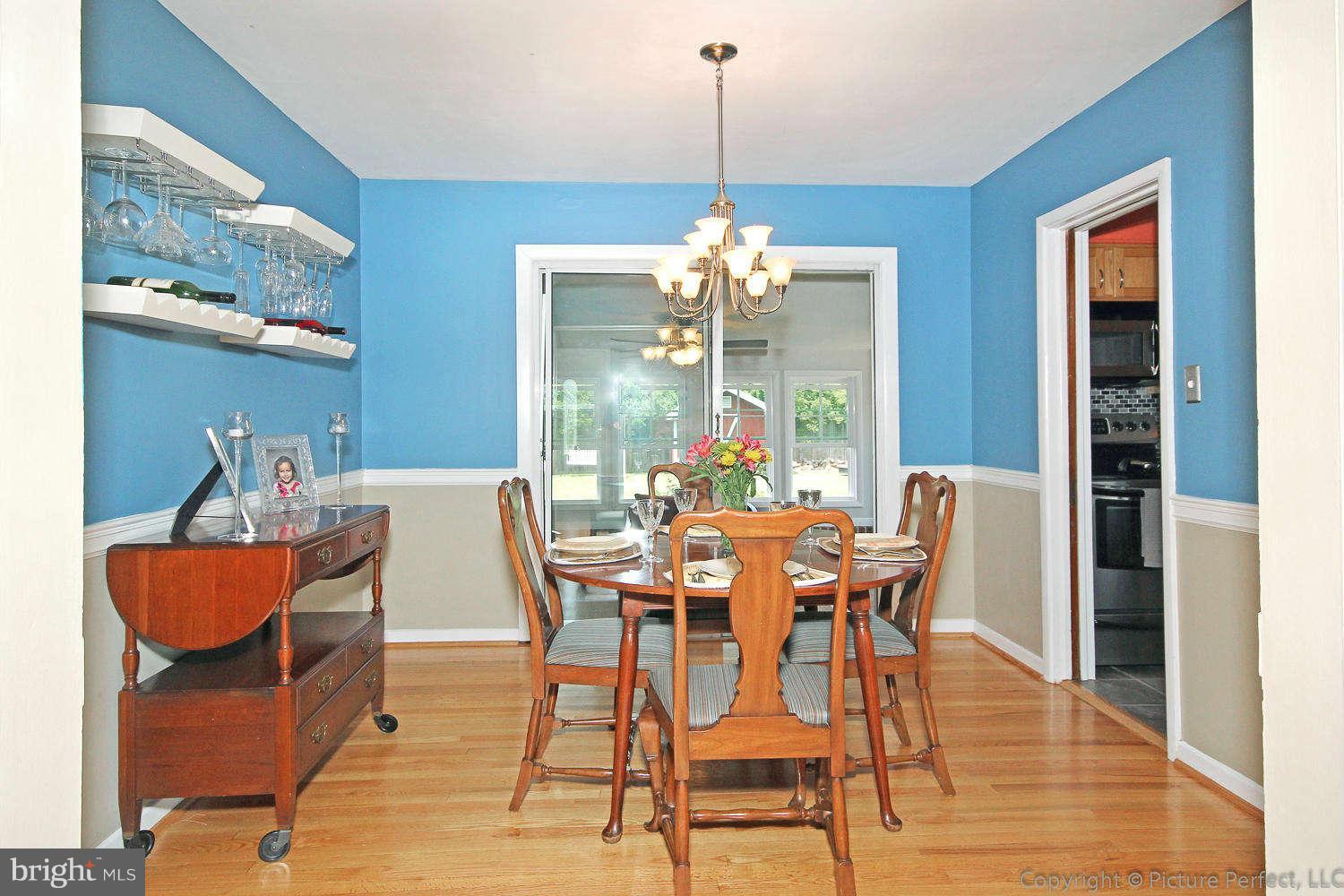 909 Seminole Road Frederick, MD 21701 - Photo 10 of 28 Dining Room