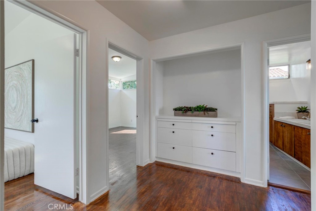 4612 Beauvais Road Rancho Palos Verdes, CA 90275 - Photo 25 of 40 a view of a hallway and wooden floor