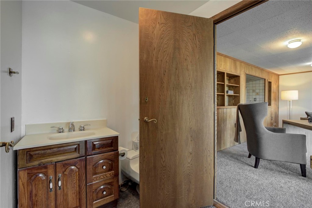 4612 Beauvais Road Rancho Palos Verdes, CA 90275 - Photo 34 of 40 a view of a workspace with furniture