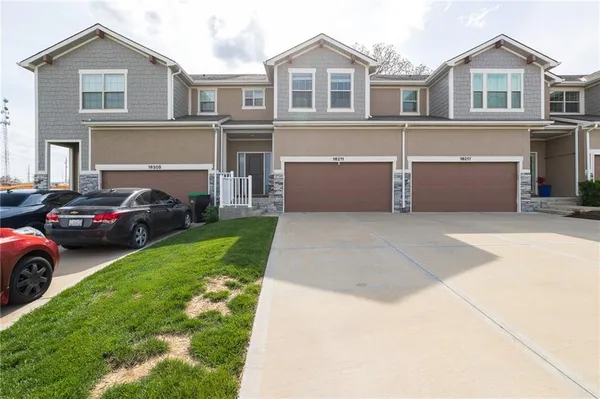 $315,000 | 16211 Moon Shot Street, Unit 7B, Parkville, MO 64152