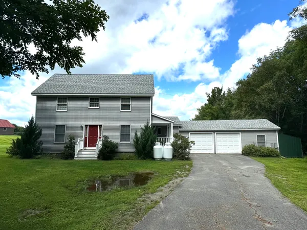 $300,000 | 377 Bigelow Hill Road, Skowhegan, ME 04976