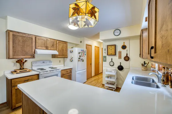 $1,400,000 | 1820 Mary Street, Silver Bay, MN 55614