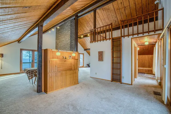 $1,400,000 | 1820 Mary Street, Silver Bay, MN 55614