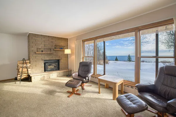 $1,400,000 | 1820 Mary Street, Silver Bay, MN 55614