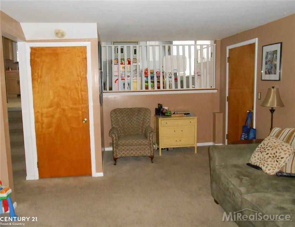 615 Parkdale Avenue Rochester, MI 48307 - Photo 10 of 29
