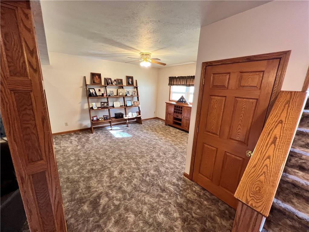 31 Hopper Road Transfer, PA 16154 - Photo 15 of 25