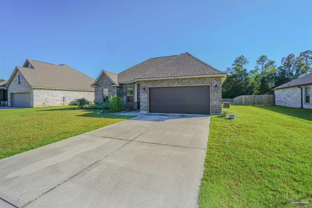 $350,000 | 9953 Suwanee Lane, Pensacola, FL 32526