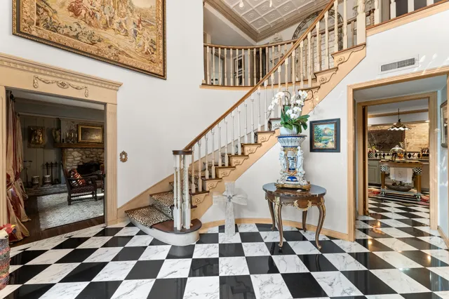 $4,799,000 | 1561 Kirby Drive, Houston, TX 77019