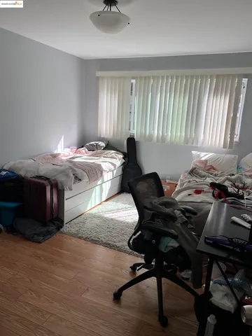 $3,700 | 2636 Warring Street, Unit 205, Berkeley, CA 94704