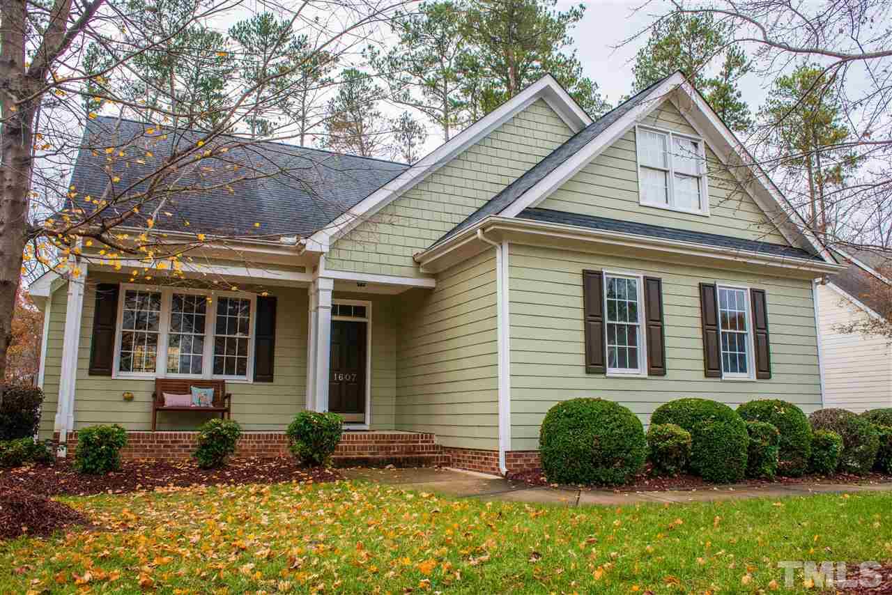 1607 Weatherford Circle Raleigh, NC 27604 - Photo 3 of 30