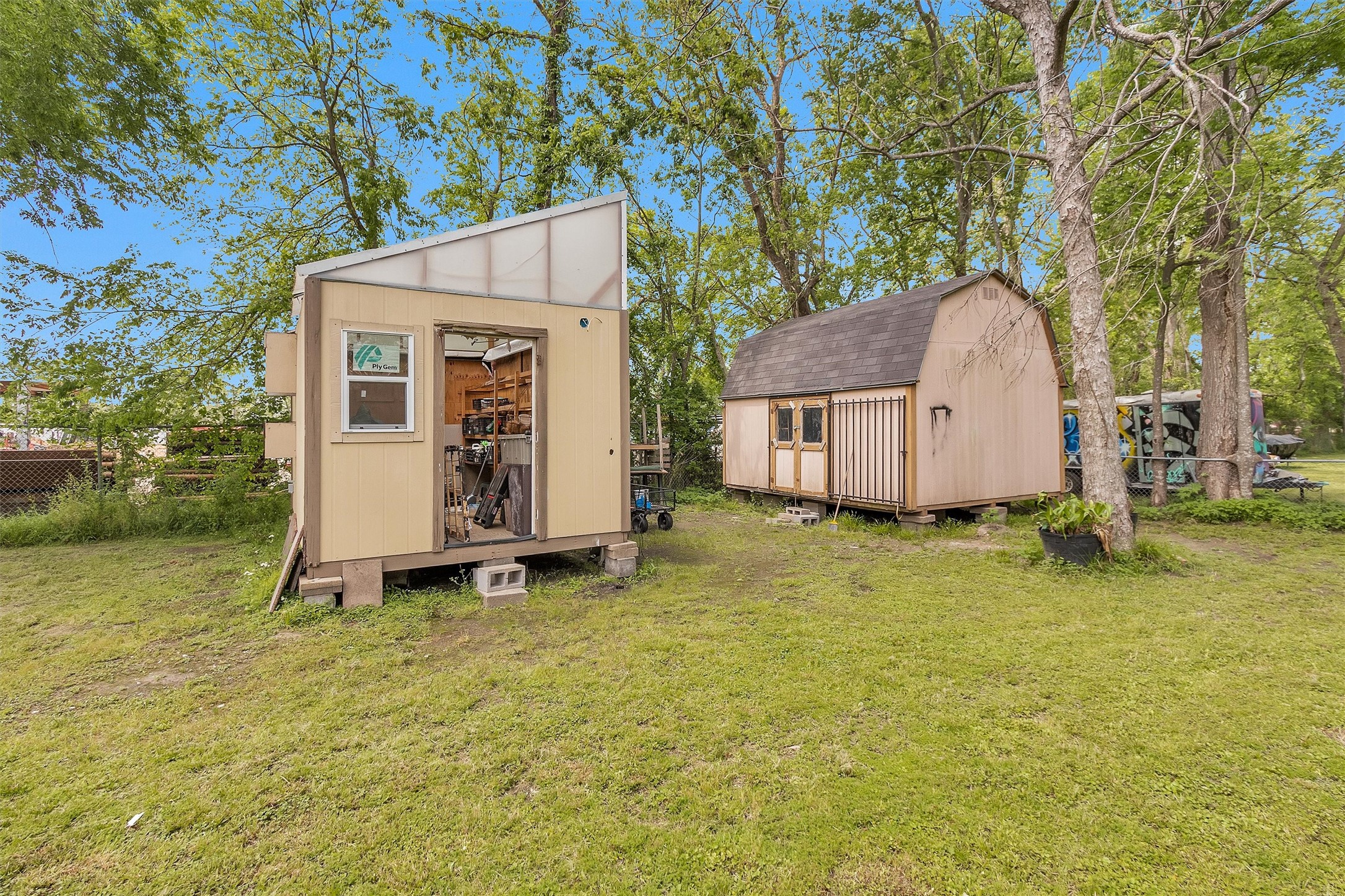 1725 Strawn Road Houston, TX 77039 - Photo 29 of 50