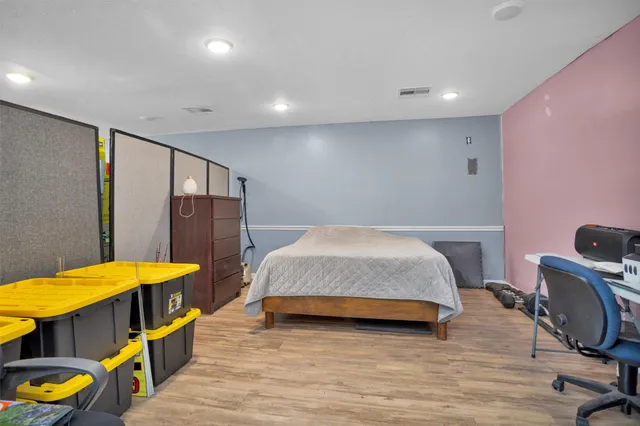 $650,000 | 1725 Strawn Road, Houston, TX 77039