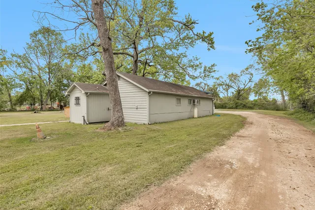 $650,000 | 1725 Strawn Road, Houston, TX 77039