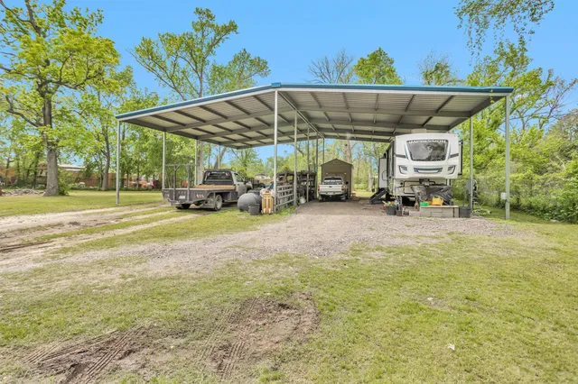 $650,000 | 1725 Strawn Road, Houston, TX 77039