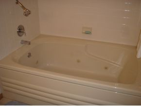 596 Beidleman Road Bristol, TN 37620 - Photo 7 of 12 MASTER BATH 2 PERSON JACUZZI