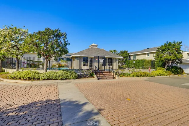 $3,600 | 23117 Kimmore Terrace, Valencia, CA 91355