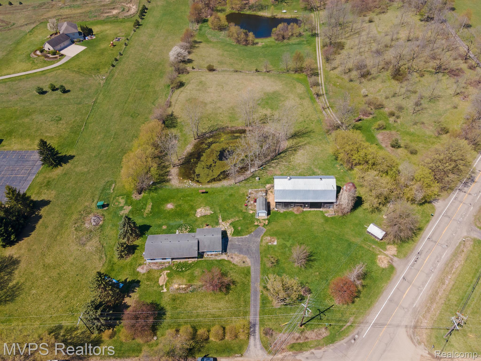 3135 Thomas Road Oxford, MI 48371 - Photo 36 of 45 Gallery Image 36