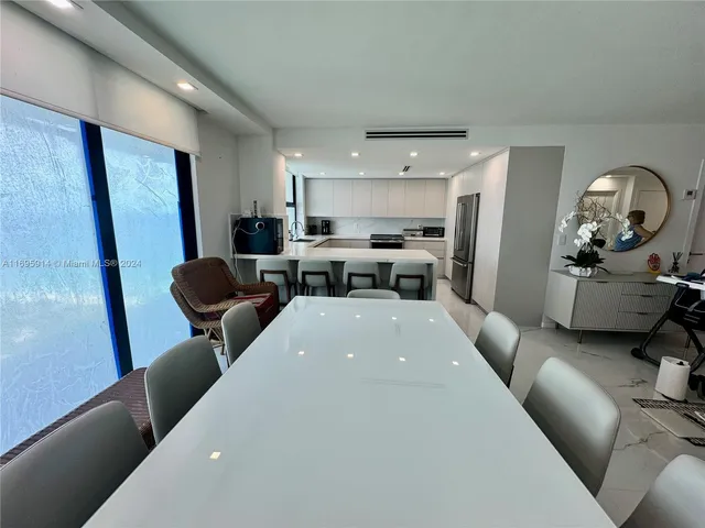 $10,000 | 9801 Collins Avenue, Unit 20E, Bal Harbour, FL 33154