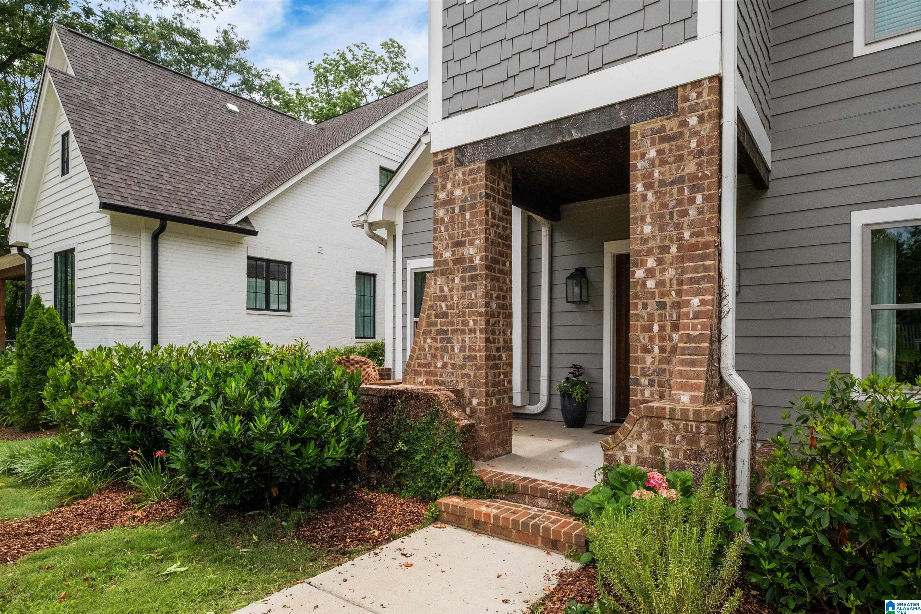 327 Sterrett Avenue Birmingham, AL 35209 - Photo 7 of 60