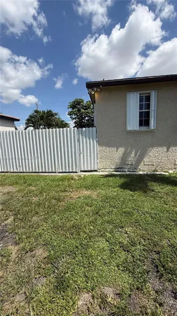 $1,650 | 8281 Southwest 28th Street, Unit A, Miami, FL 33155