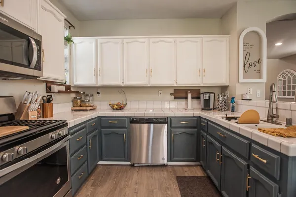 $589,999 | 9355 Bennoel Way, Elk Grove, CA 95758