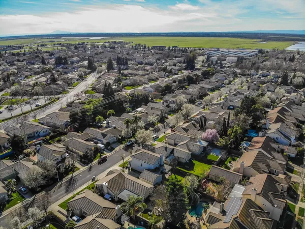 $589,999 | 9355 Bennoel Way, Elk Grove, CA 95758