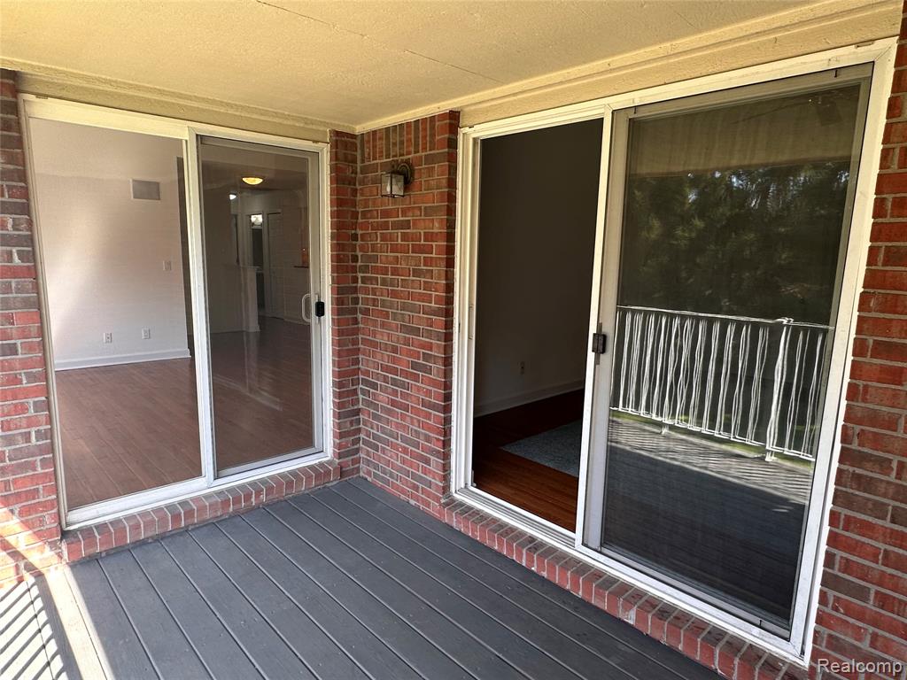 1772 Flagstone Circle Rochester, MI 48307 - Photo 23 of 36