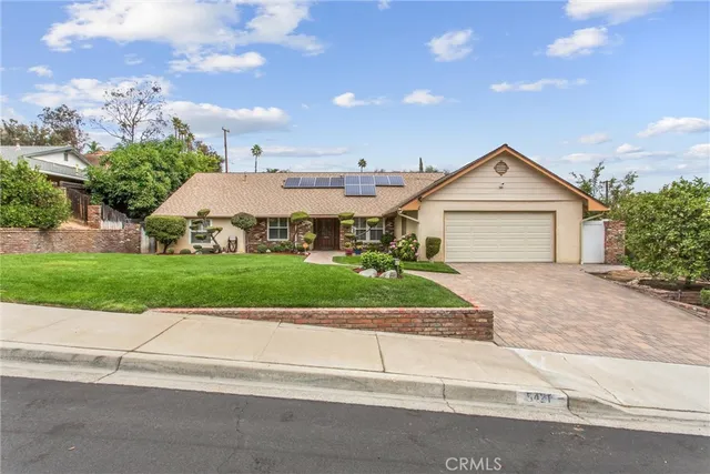 $699,999 | 5421 Sierra Vista Avenue, Riverside, CA 92505