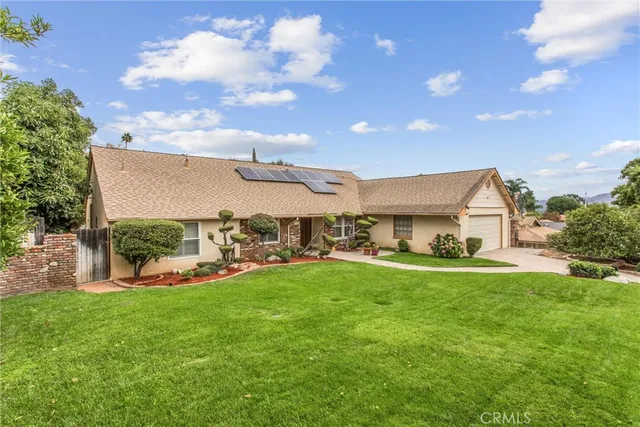 $699,999 | 5421 Sierra Vista Avenue, Riverside, CA 92505