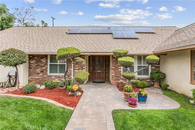 $699,999 | 5421 Sierra Vista Avenue, Riverside, CA 92505