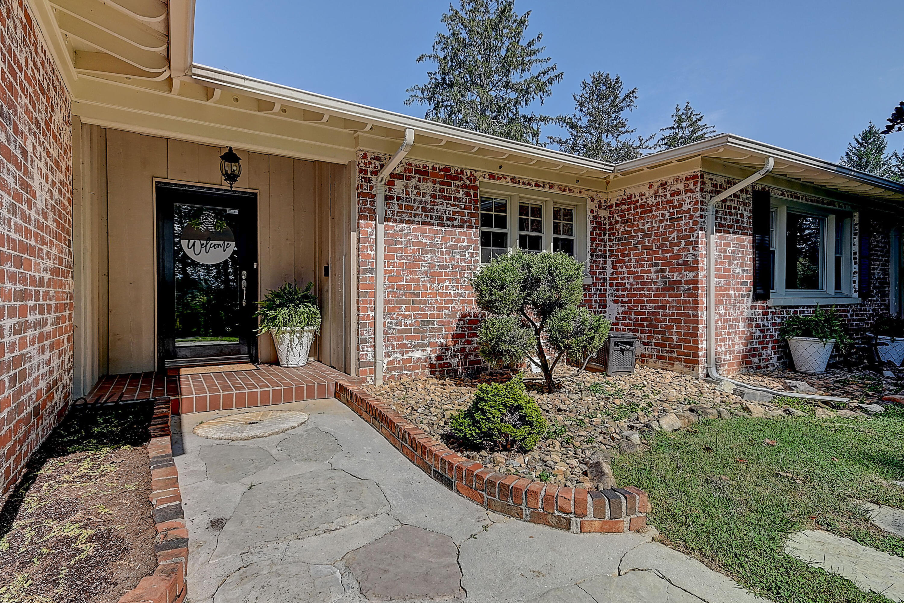 105 Mimosa Road Bristol, TN 37620 - Photo 90 of 114 Mimosa-108