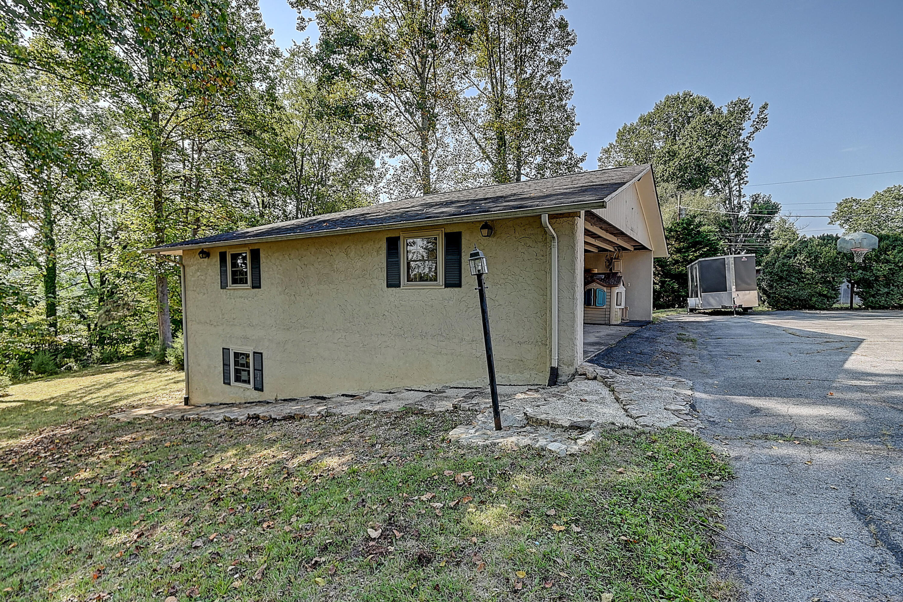 105 Mimosa Road Bristol, TN 37620 - Photo 98 of 114 Mimosa-96