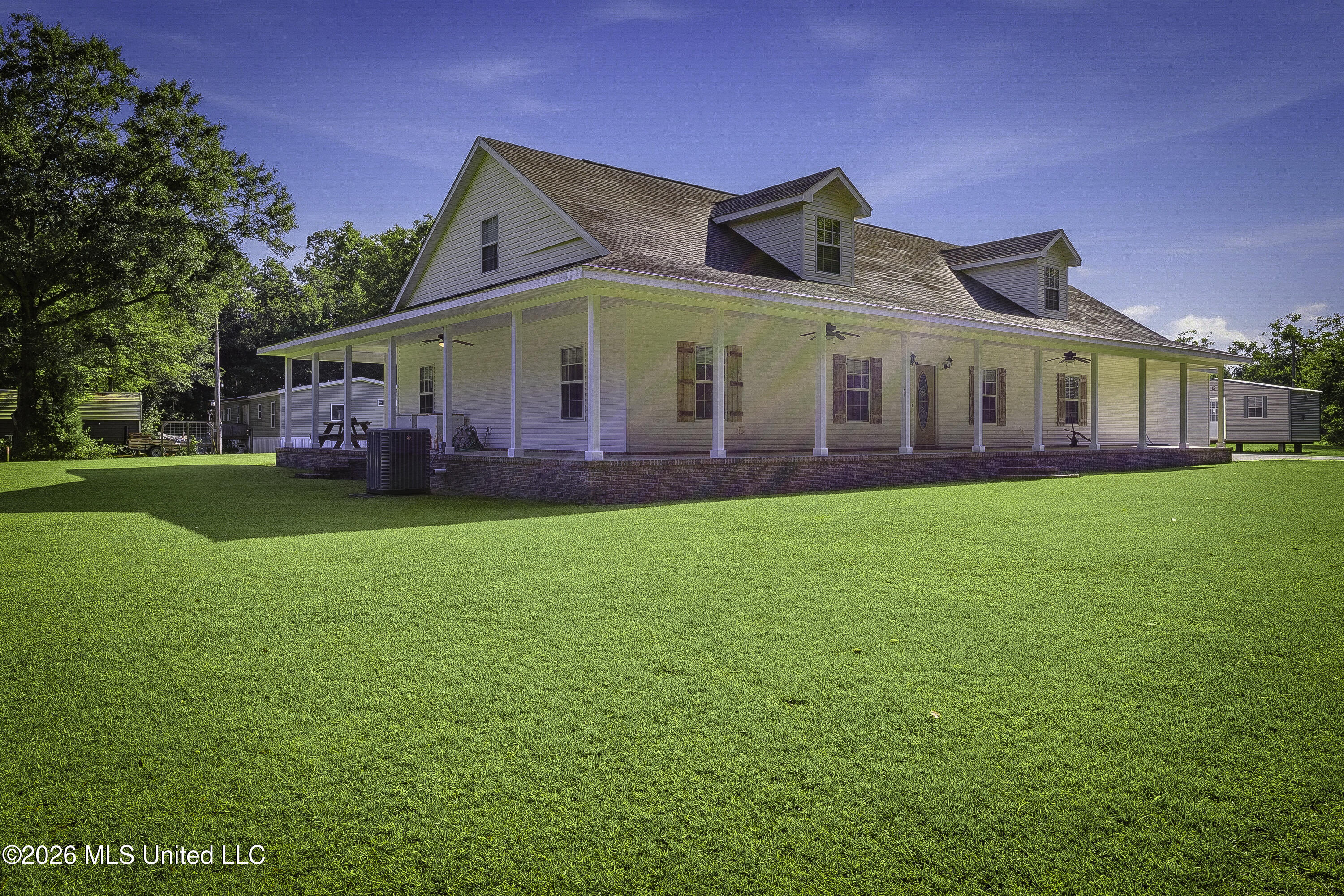 8217 Tucker Road Biloxi, MS 39532 - Photo 2 of 48 00002