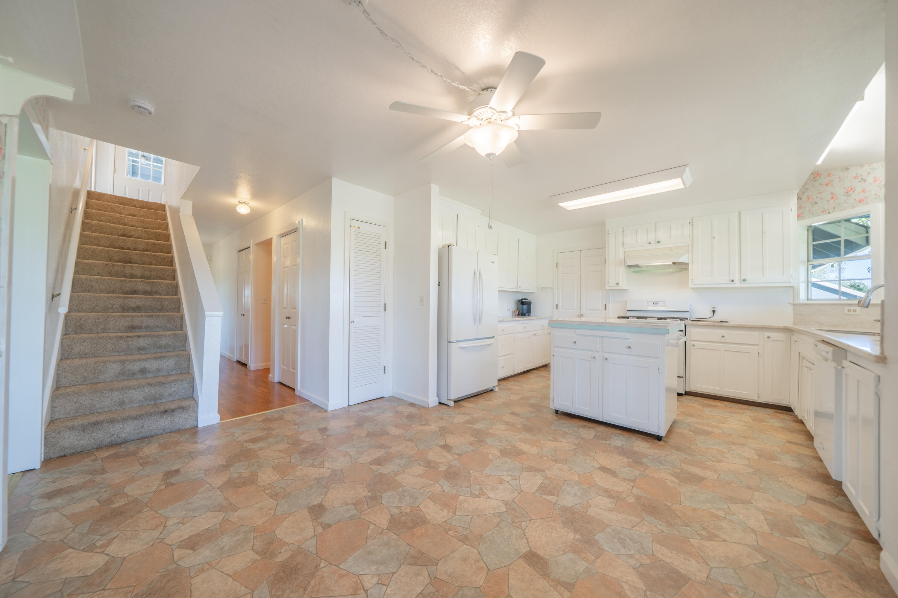21780 Lone Tree Road Anderson, CA 96007 - Photo 9 of 84 21780 Lone Tree Rd-19
