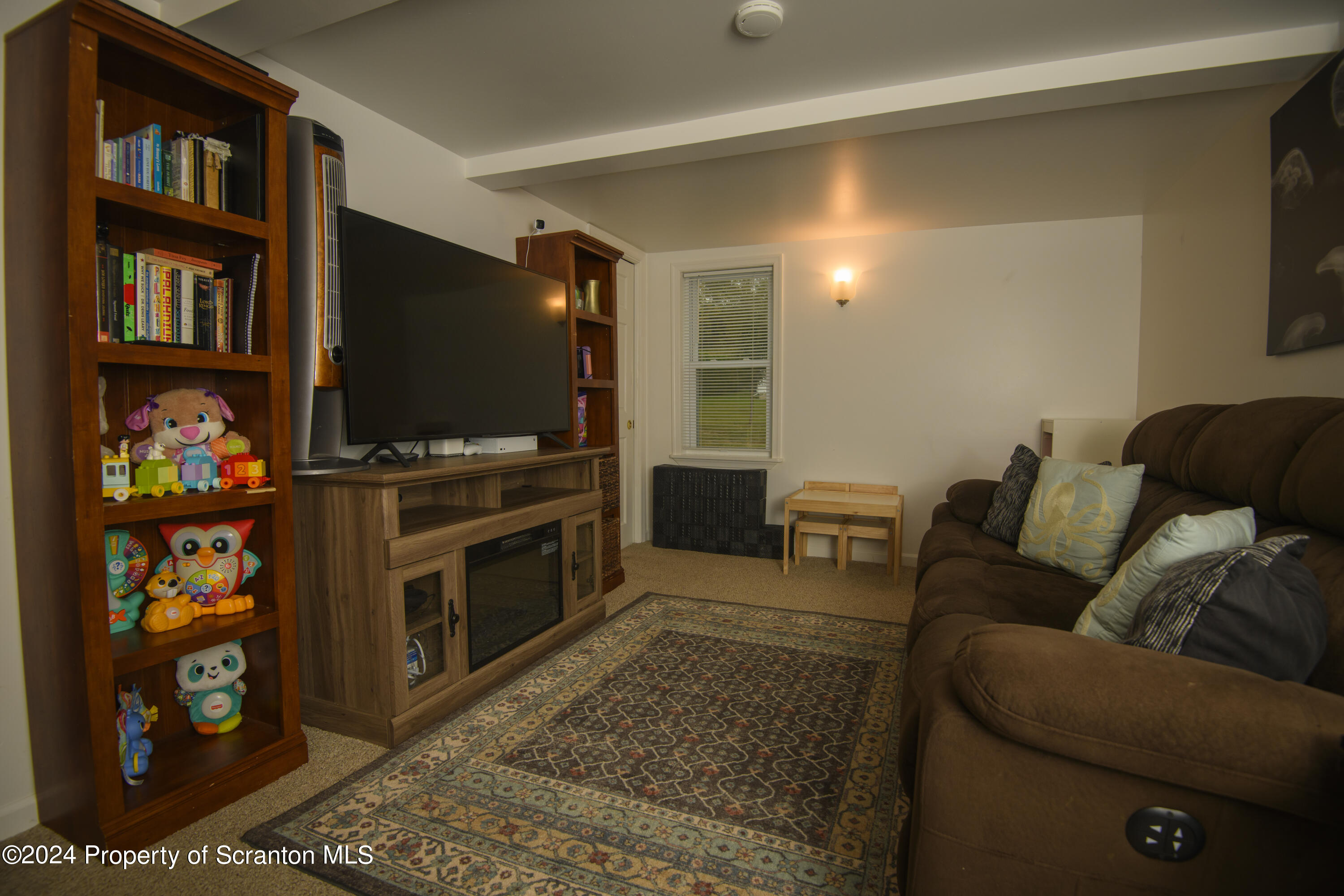 1001 Ridge Street Olyphant, PA 18447 - Photo 6 of 21 Gallery Image 6